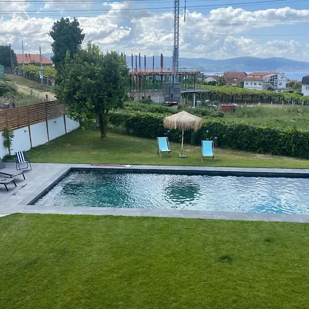 펜션 Casa Grande Piscina En 산신소