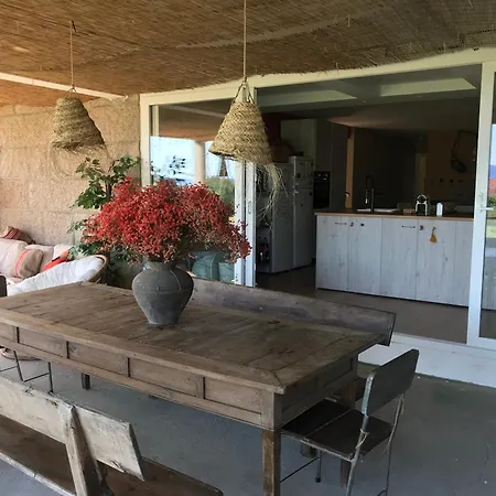 Casa Grande Piscina En 산신소
